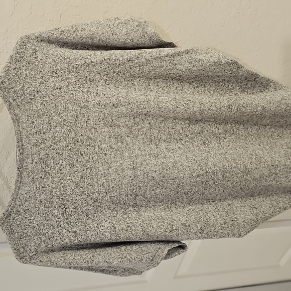 Quince - Picture 3 of 4